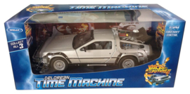 (Pre-order) Back to the Future II Diecast Model 1/24 Â´81 DeLorean LK Coupe 18 cm