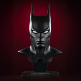 (Pre-order) Batman DC Direct Replica 1/1 Batman Beyond Mask 58 cm
