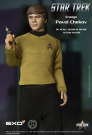 (Pre-order) Star Trek: The Original Series Action Figure 1/6 Ensign Pavel Chekov 30 cm