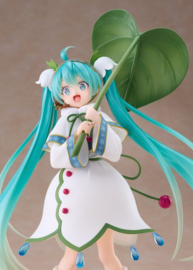 (Pre-order) Hatsune Miku AMP+ PVC Figure Snow Miku All Stars 2015 Ver. 22 cm