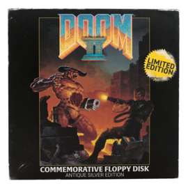 (Pre-order) Doom 2 Replica Arena Floppy Disk Limited Edition   