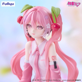 (Pre-order) Hatsune Miku Noodle Stopper PVC Figure Sakura Miku 2026 Smile Ver. 14 cm