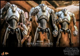 PRE-ORDER Star Wars: Episode II 1/6 Figure Super Battle Droid