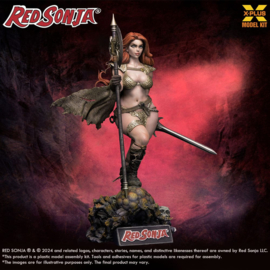 PRE-ORDER Red Sonja Plastic Model Kit 1/8 Red Sonja 27 cm