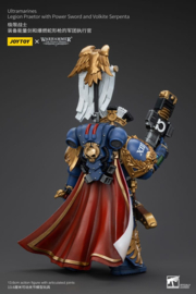 PRE-ORDER Warhammer The Horus Heresy Action Figure 1/18 Ultramarines Legion Praetor with Power Sword and Volkite Serpenta 20 cm