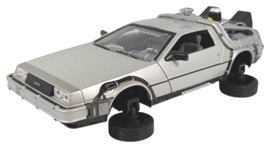 (Pre-order) Back to the Future II Diecast Model 1/24 Â´81 DeLorean LK Coupe Fly Wheel 18 cm