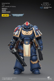 (Pre-order) Warhammer 40,000 Action Figure Ultramarines Titus with Laurels of Victory 13 cm
