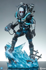 (Pre-order) DC Comics Premium Format Figure Mr. Freeze 59 cm