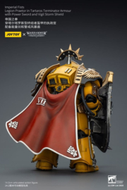 (Pre-order) Warhammer Imperial Fists Action Figure Legion Praetor in Tartaros Terminator Armourwith Power Sword and Vigil Storm Shield 14 cm