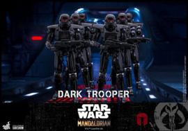PRE-ORDER Star Wars Hot Toys The Mandalorian Dark Trooper