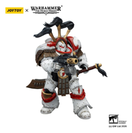 (Pre-order) Warhammer 40,000 Action Figure White Scars Legion Praetor in Cataphractii Terminator Armour with Cyber Hawk Chogorian sword and combi-melta 14 cm