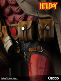 (Pre-order) Hellboy Resin Statue 1/6 34 cm
