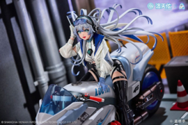 (Pre-order) Vsinger PVC Statue 1/7 Vsinger Luo Tianyi Retro-Future Storm Driver Ver. 23 cm