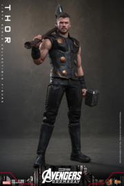(Pre-order) Avengers: Doomsday Movie Masterpiece Action Figure 1/6 Thor 32 cm