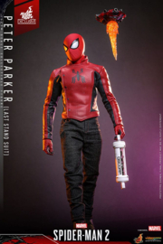 Spider-Man 2 Action Figure 1/6 Peter Parker (Last Stand Suit) Hot Toys Exclusive 30 cm