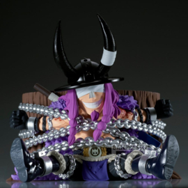 (Pre-order) One Piece Mega World Collectable Figure PVC Figure Loki 10 cm