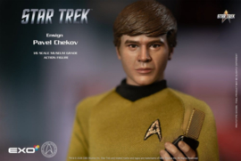 (Pre-order) Star Trek: The Original Series Action Figure 1/6 Ensign Pavel Chekov 30 cm
