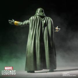 (Pre-order) Avengers: Doomsday Marvel Legends Action Figure Lord Doom 15 cm