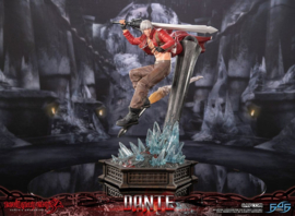 (Pre-order) Devil May Cry 3 Statue Dante 43 cm