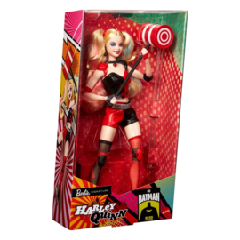 PRE-ORDER DC Comics Barbie Signature Doll Harley Quinn (Batman 85th Anniversary)