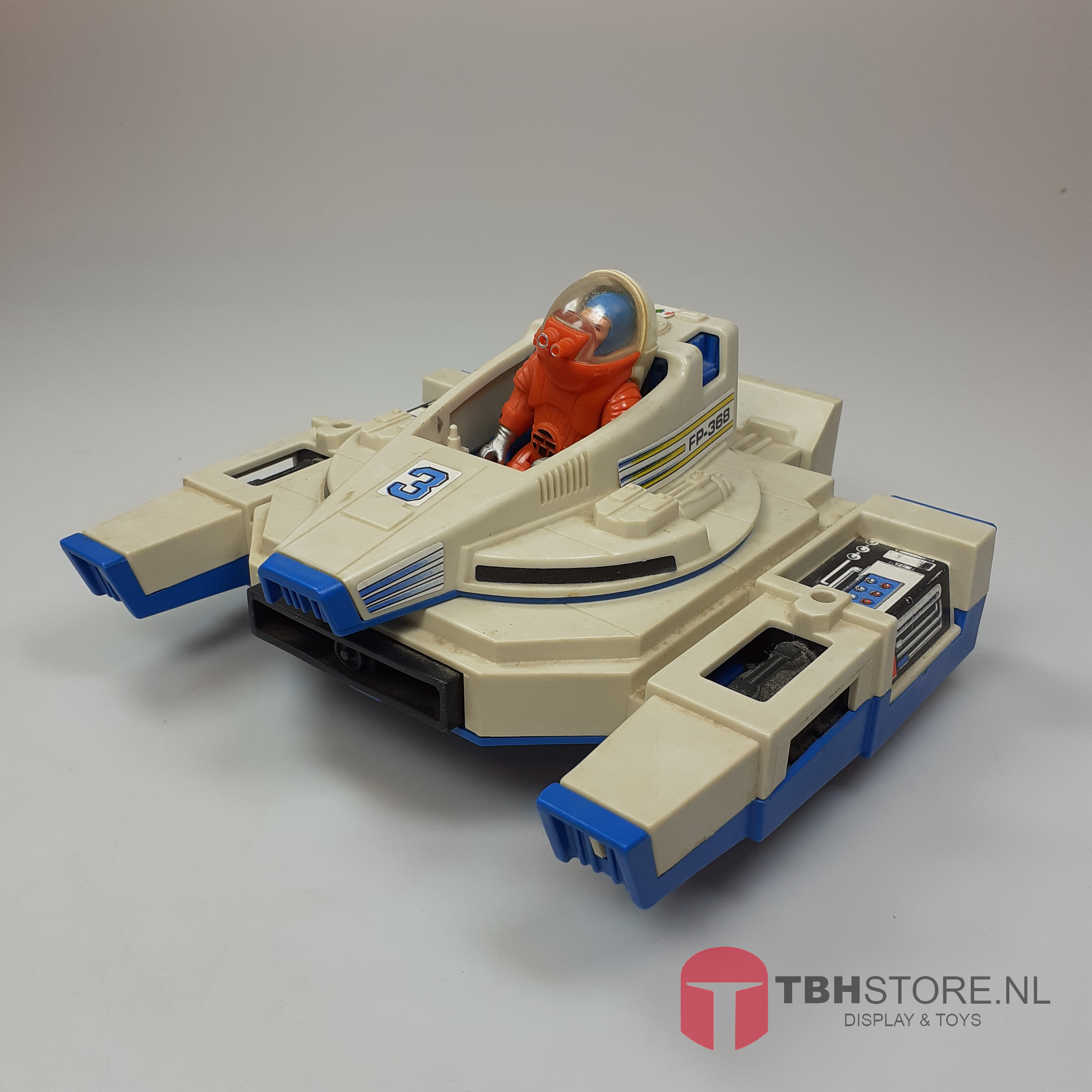 Adventure People - Alpha Interceptor