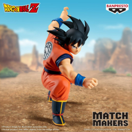 (Pre-order) Dragon Ball Z Match Makers PVC Figure Son Goku (vs Vegeta)