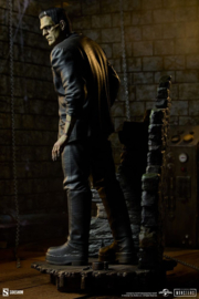 (Pre-order) Frankenstein Premium Format Statue Frankenstein 57 cm 