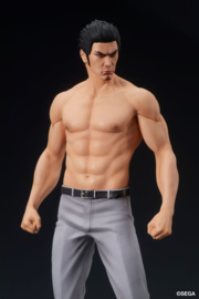(Pre-order) Yakuza: Like a Dragon Digsta PVC Statue Kazuma Kiryu Battle Style 17 cm 