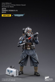 (Pre-order) Warhammer 40k Action Figure 1/18 Death Korps of Krieg Veteran Squad Guardsman Medic 10 cm