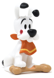 (Pre-order) Asterix PVC Figure Dogmatix and his Bone 5 cm