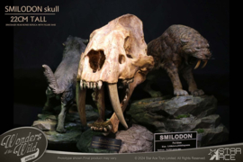 PRE-ORDER Wonders of the Wild Series Statue Smilodon Skull Fossil 22 cm