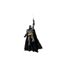 (Pre-order) Batman: Hush MAFEX Action Figure Batman Black Ver. 16 cm (re-run)