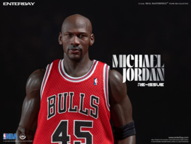 PRE-ORDER NBA Collection Real Masterpiece Actionfigur 1/6 Michael Jordan I'm Back Edition Limited 30 cm