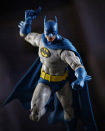 (Pre-order) DC Multiverse McFarlane Vault Collection Action Figure Batman (Knightfall) 18 cm