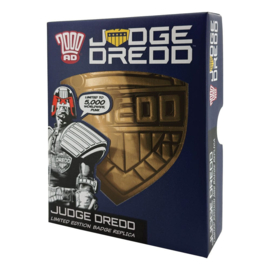 (Pre-order) 2000 AD Replica Judge Dredd Badge Limited Edition    