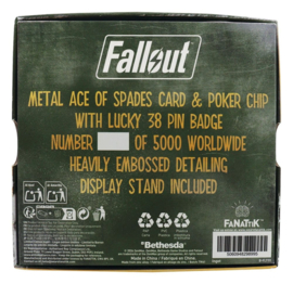 (Pre-order) Fallout: New Vegas Replica Lucky 38 Imitation Gold Casino Set Limited Edition