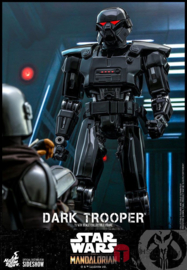 PRE-ORDER Star Wars Hot Toys The Mandalorian Dark Trooper