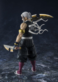 (Pre-order) Demon Slayer: Kimetsu no Yaiba S.H.Figuarts Action Figure Uzui Tengen 17 cm