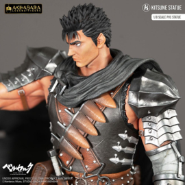 (Pre-order) Berserk Akihabara Legend Figure PVC Statue 1/8 Guts 30 cm 