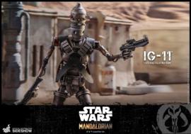 PRE-ORDER Star Wars The Mandalorian Action Figure 1/6 IG-11 36 cm