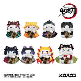 (Pre-order) Demon Slayer: Kimetsu no Yaiba Mega Cat Project Trading Figure Fortune Cats Ver. 01 7 cm Blind Box Assortment (8)
