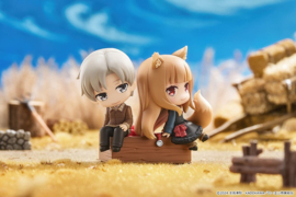 (Pre-order) Spice and Wolf: Merchant Meets the Wise Wolf Mini Memory Mini Figure Lawrence & Holo 8 cm