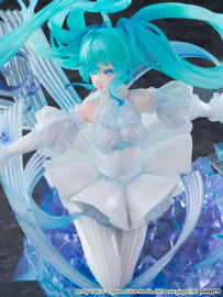 (Pre-order) Hatsune Miku PVC Statue 1/7 Hatsune Miku - Crystal Dress Ver. 22 cm     