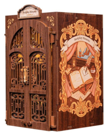 (Pre-order) Book Nook Bookshop Memories 17 x 10 cm  