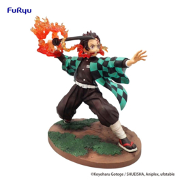 (Pre-order) Demon Slayer: Kimetsu no Yaiba Exceed Creative Figure PVC Figure Kamado Tanjiro 16 cm