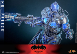 (Pre-order) Batman & Robin Movie Masterpiece Action Figure 1/6 Mr. Freeze 33 cm