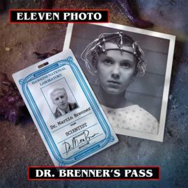 Stranger Things Hawkins Memories Kit VecnaÂ´s Course Limited Edition