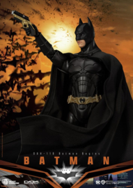 (Pre-order) DC Comics Dynamic 8ction Heroes Action Figure Batman (Batman Begins) 21 cm