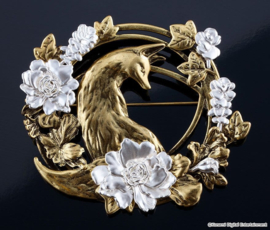 (Pre-order) Silent Hill f Brooch 6 cm