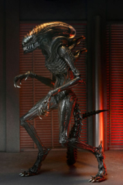 PRE-ORDER Alien: Romulus Ultimate Action Figure Scorched Xenomorph 18 cm